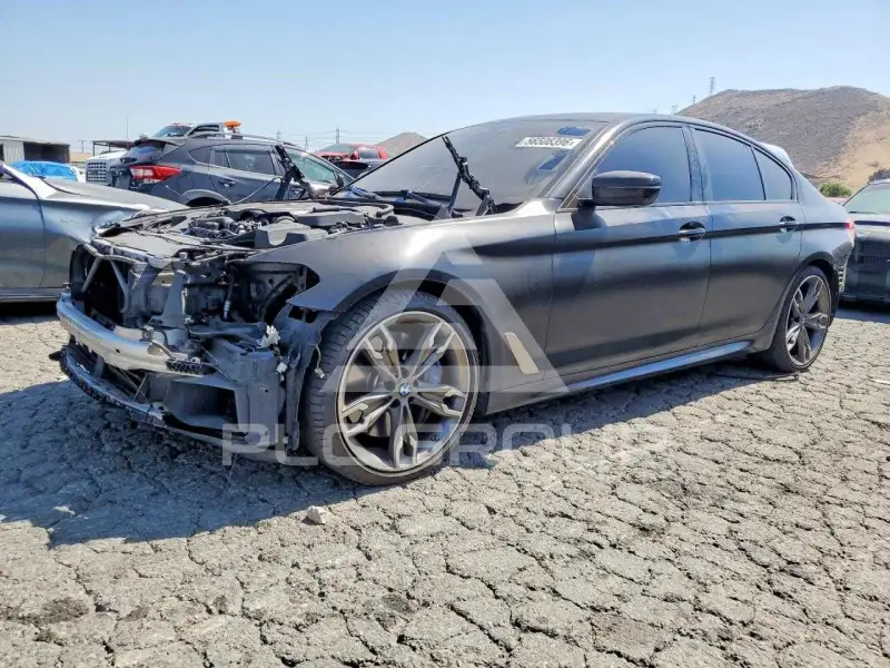 2020 BMW M5 фото