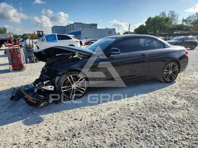 2020 BMW 440 photo