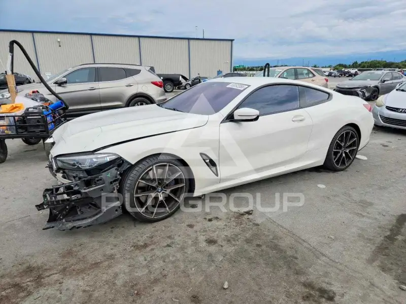2020 BMW 840 фото