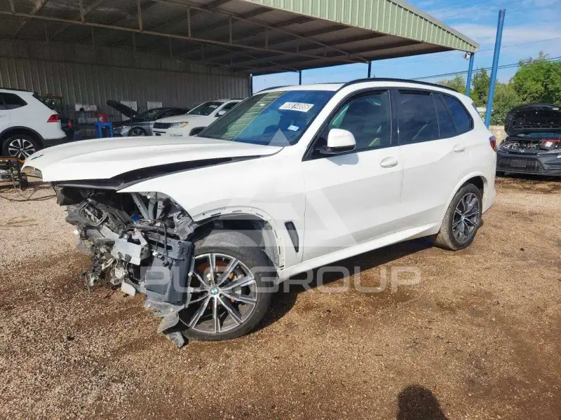 2020 BMW X5 photo