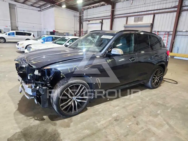 2020 BMW X5 фото