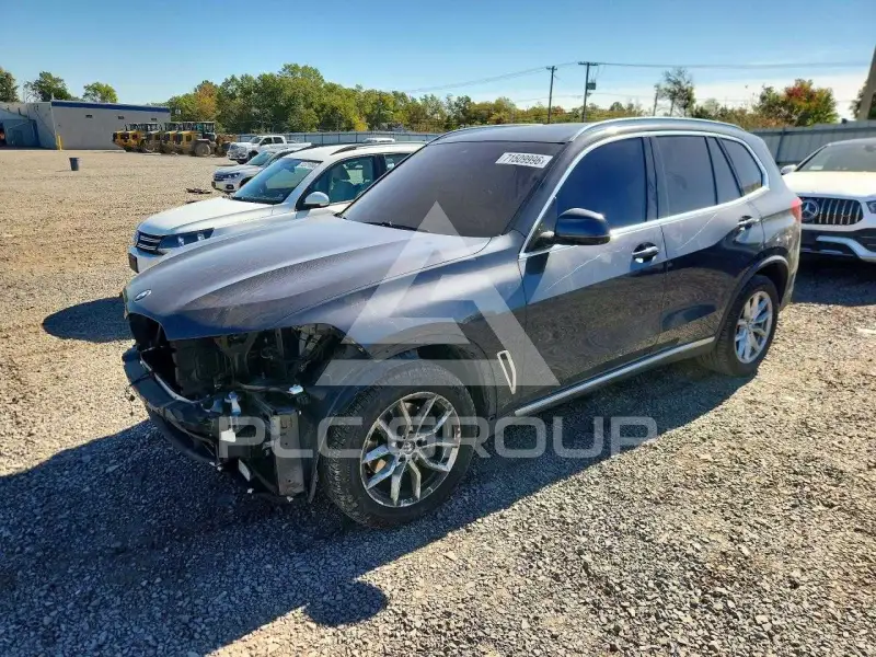 2020 BMW X5 photo