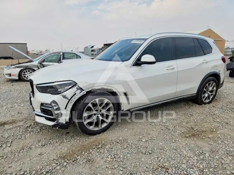 2020 BMW X5 фото