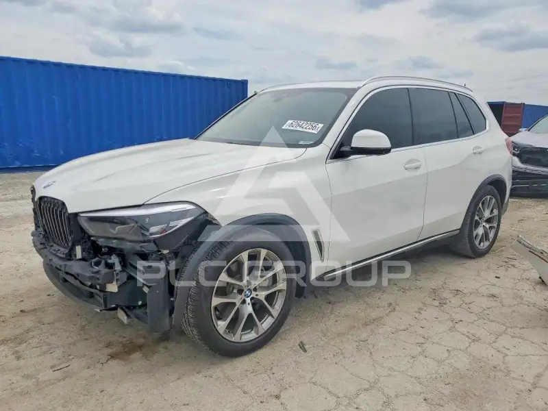2020 BMW X5 фото