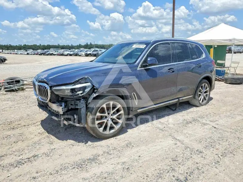 2020 BMW X5 фото