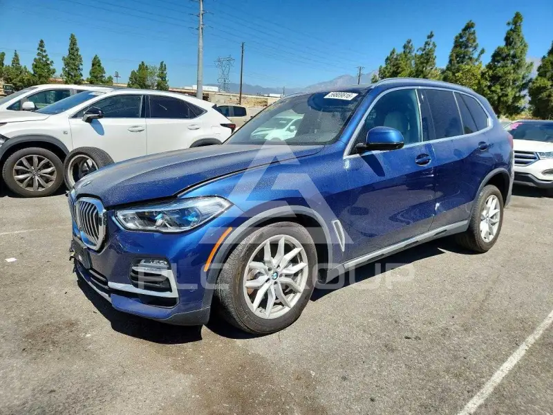 2020 BMW X5 фото