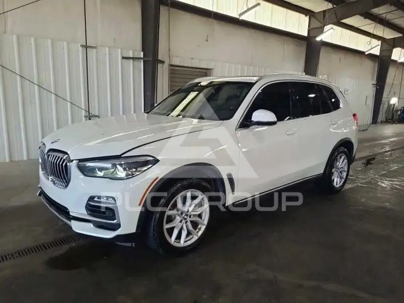 2020 BMW X5 фото