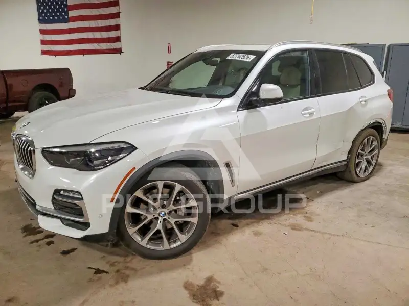 2020 BMW X5 фото