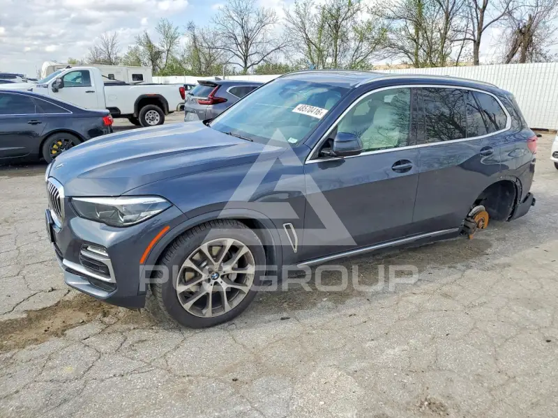 2020 BMW X5 фото