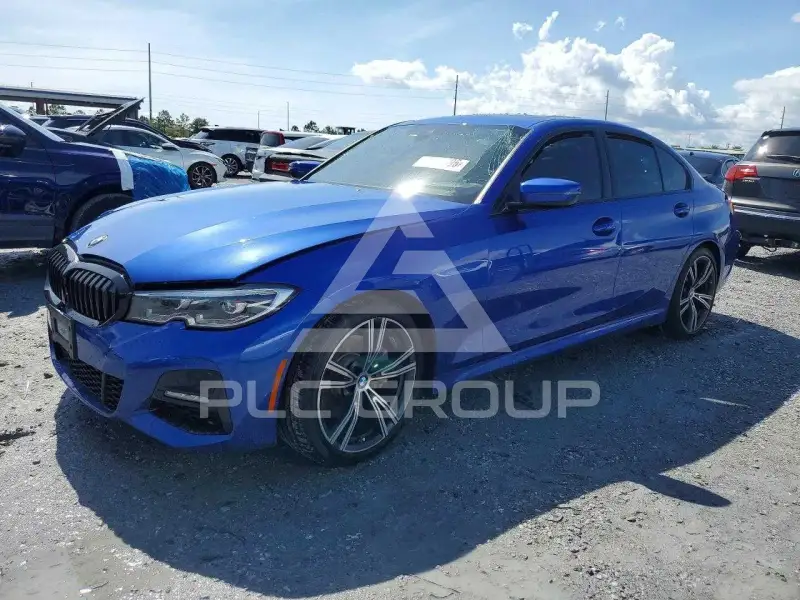 2020 BMW 330 photo