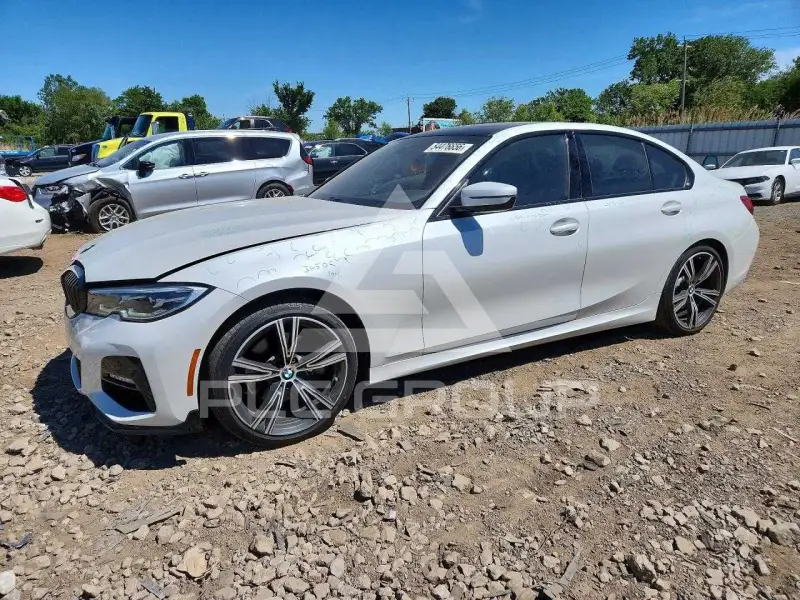 2020 BMW 330 фото