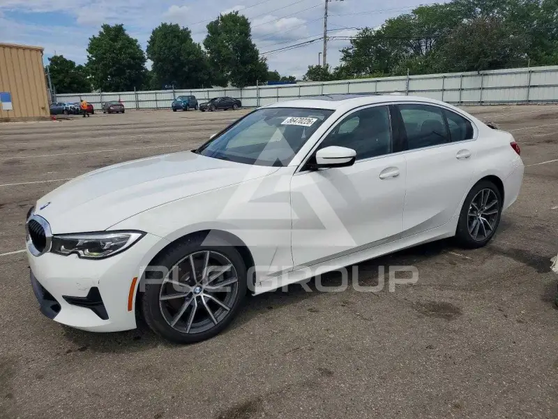 2020 BMW 330 фото