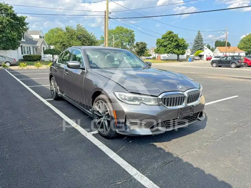 2020 BMW 330 фото