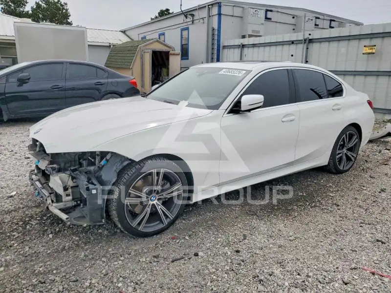 2020 BMW 330 фото