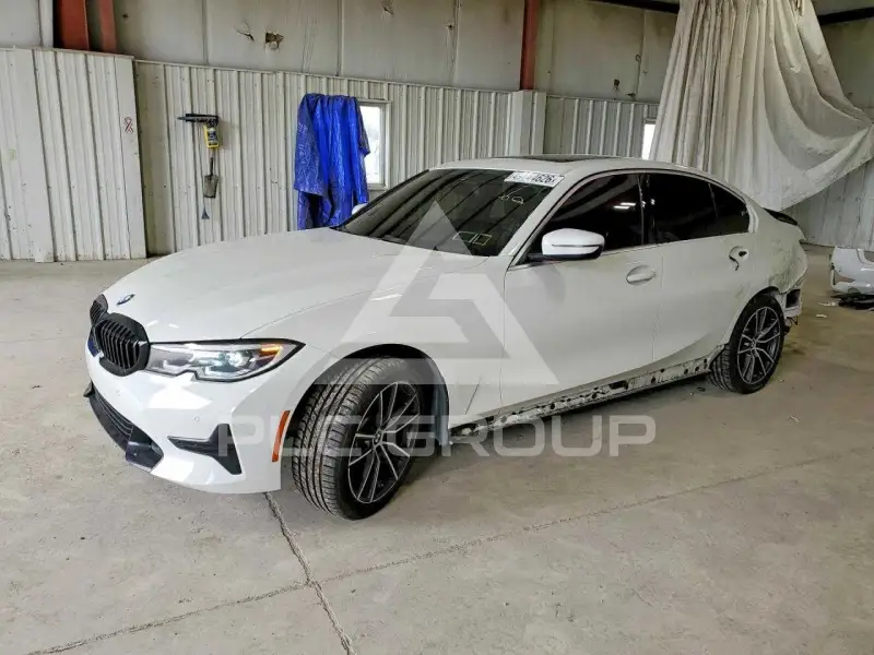 2020 BMW 330 фото