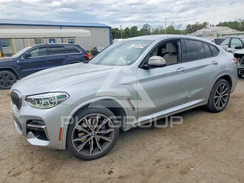 2020 BMW X4 photo