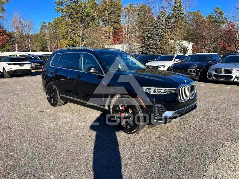 2020 BMW X7 фото