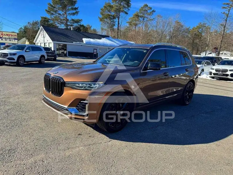 2020 BMW X7 фото