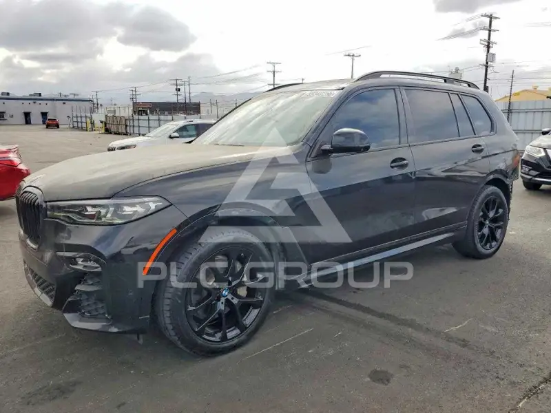 2020 BMW X7 фото