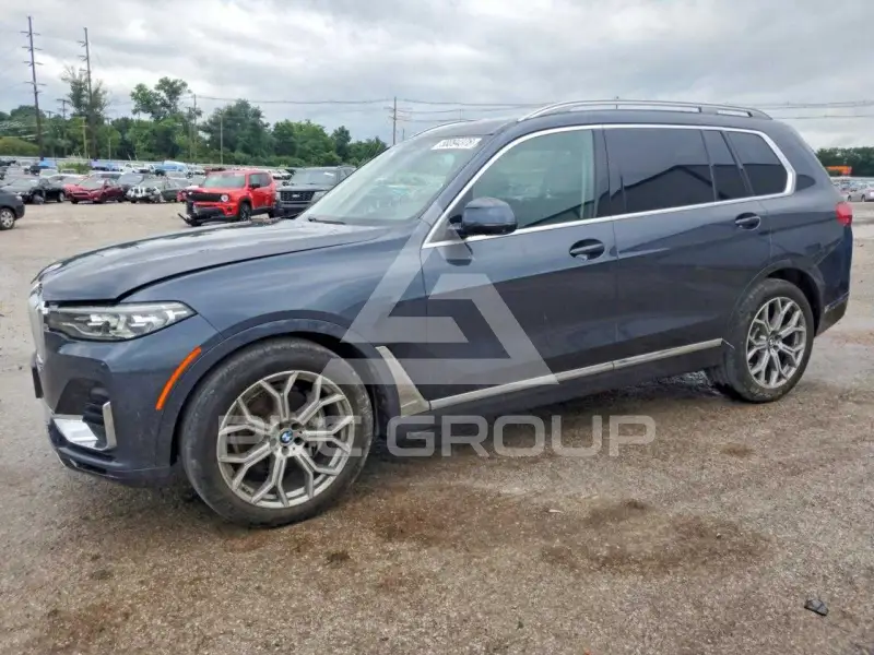 2020 BMW X7 фото