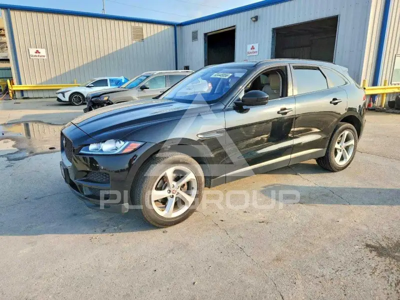 2020 Jaguar F-PACE фото