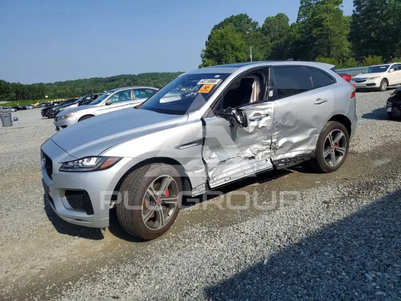 2020 Jaguar F-PACE фото