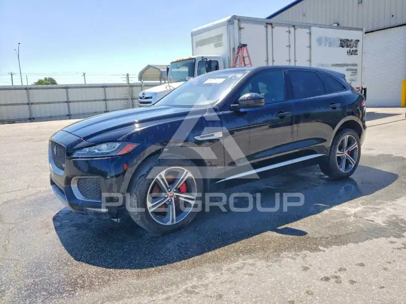 2020 Jaguar F-PACE фото