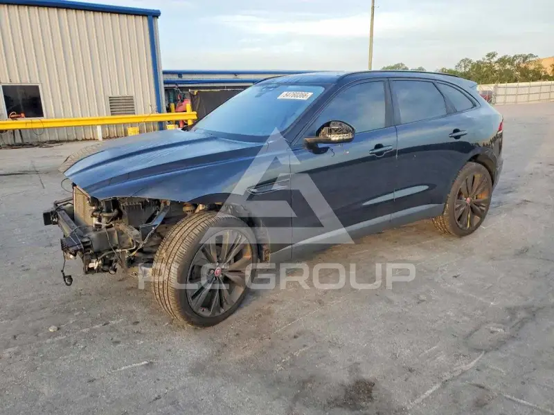 2020 Jaguar F-PACE фото