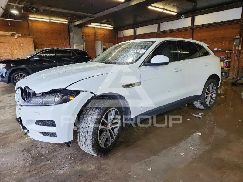 2020 Jaguar F-PACE photo