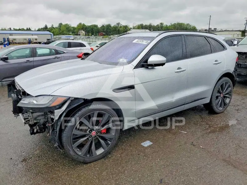 2020 Jaguar F-PACE фото