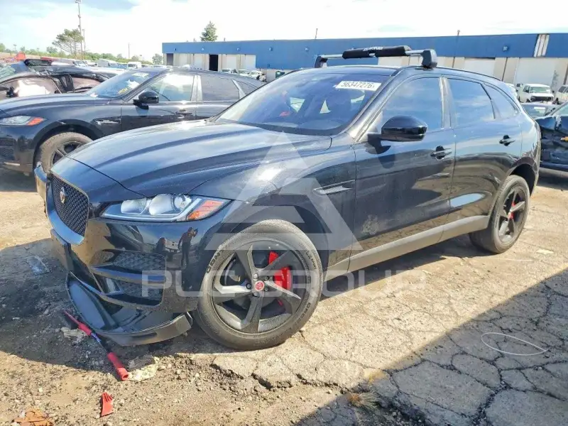 2020 Jaguar F-PACE photo