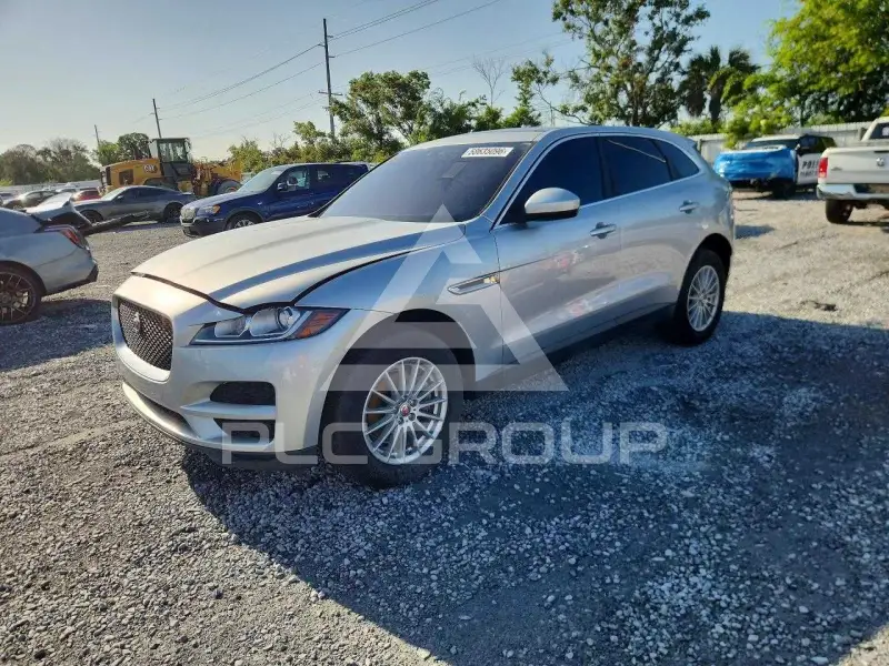 2020 Jaguar F-PACE фото