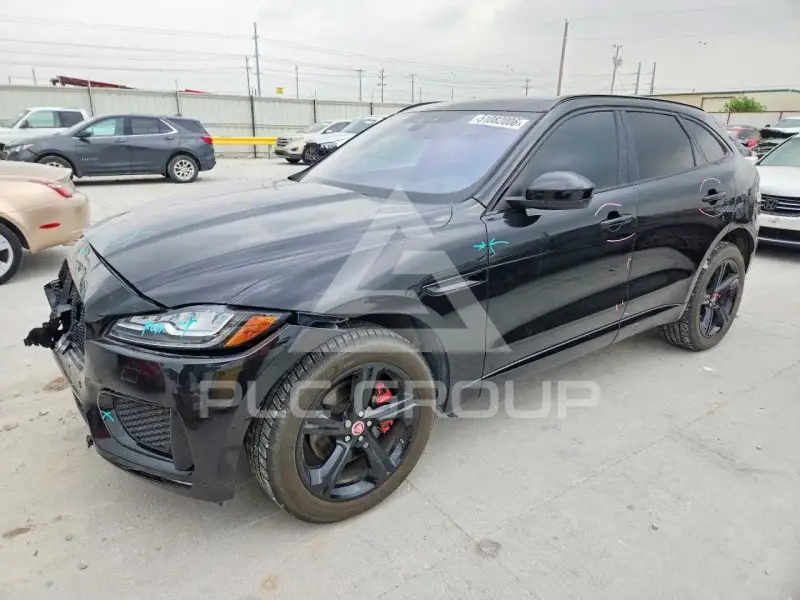 2020 Jaguar F-PACE фото