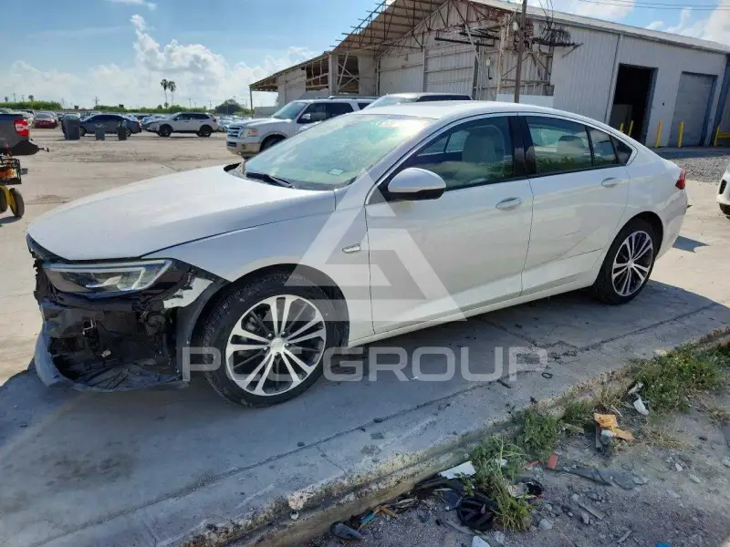 2020 Buick REGAL photo
