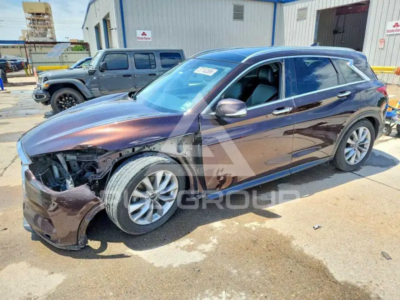 2020 Infinity QX50 photo