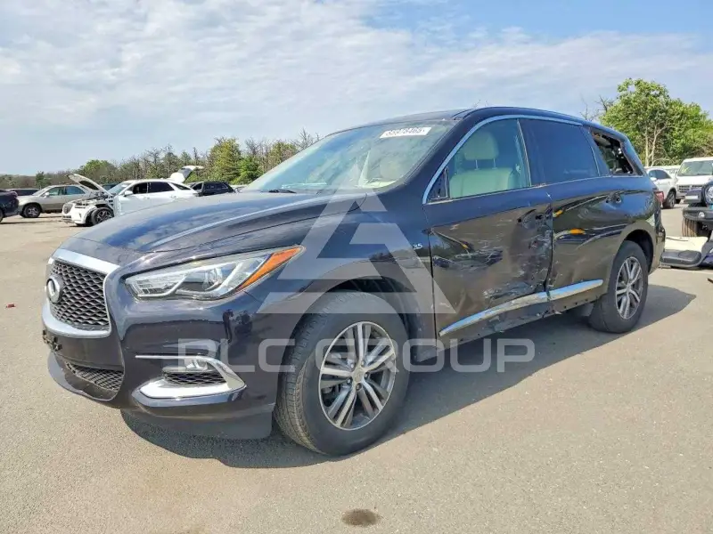 2020 Infinity QX60 photo