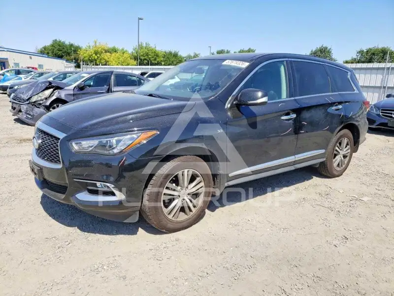 2020 Infinity QX60 photo