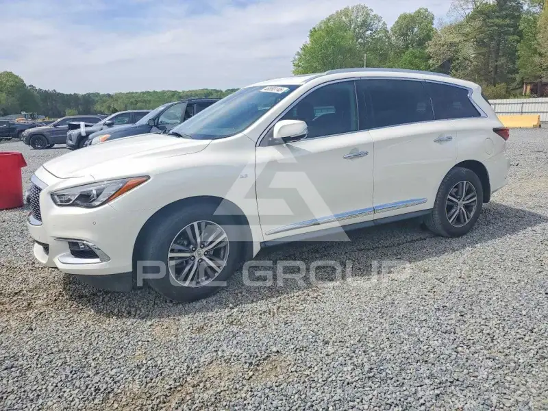 2020 Infinity QX60 photo