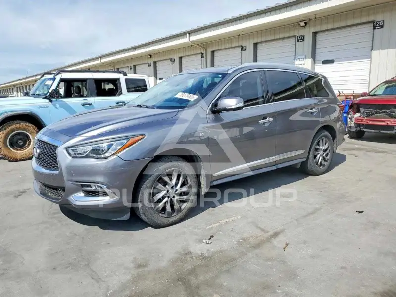 2020 Infinity QX60 photo