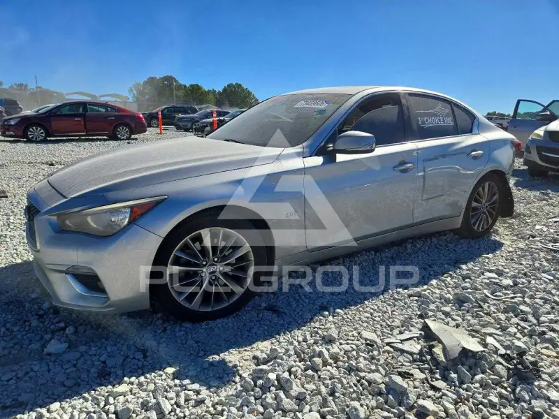 2020 Infinity Q50 photo
