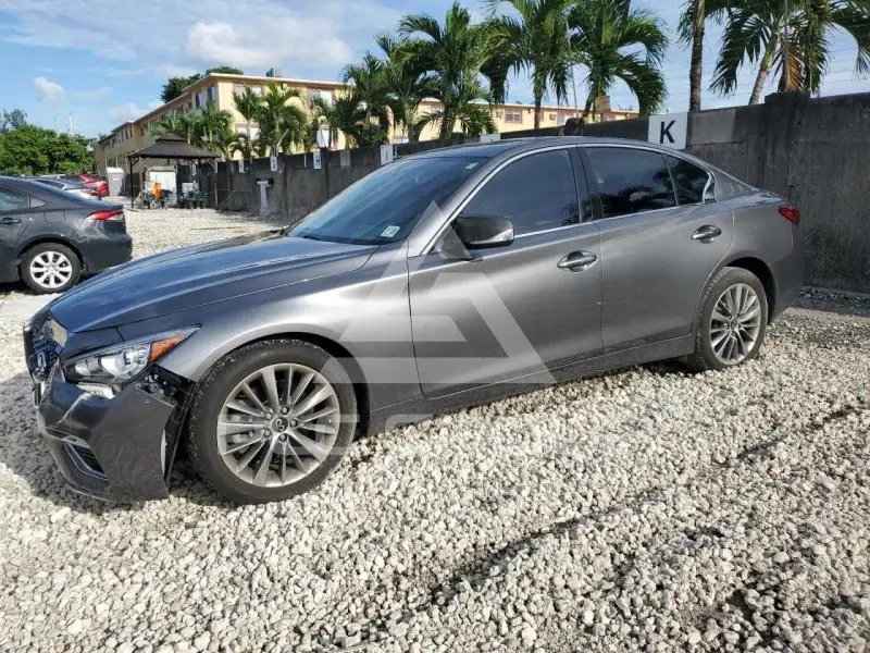 2020 Infinity Q50 фото