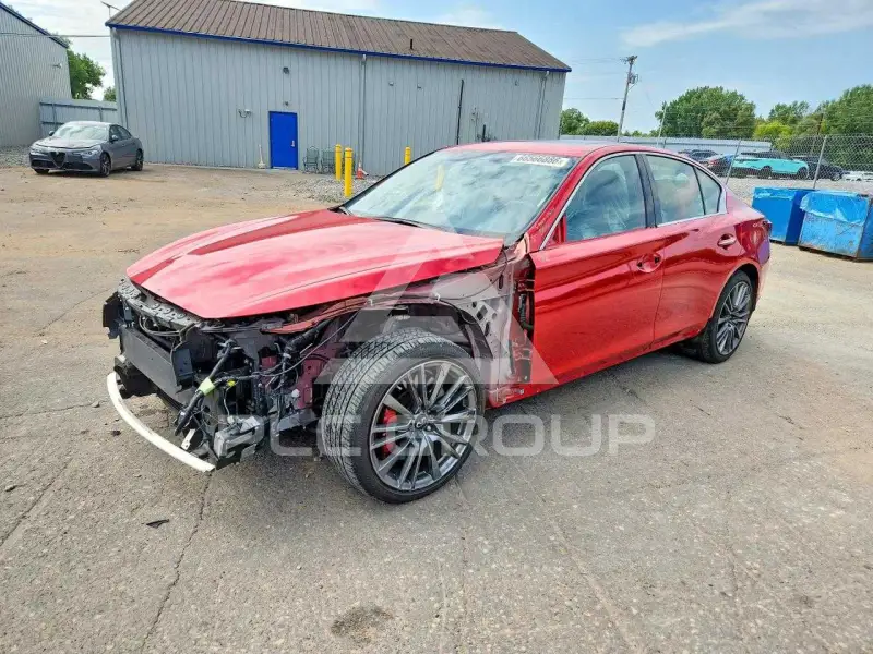 2020 Infinity Q50 photo