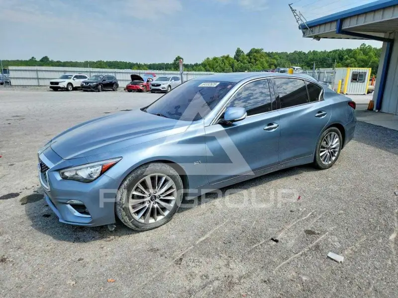 2020 Infinity Q50 фото