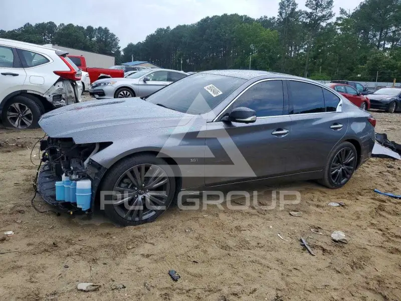 2020 Infinity Q50 фото