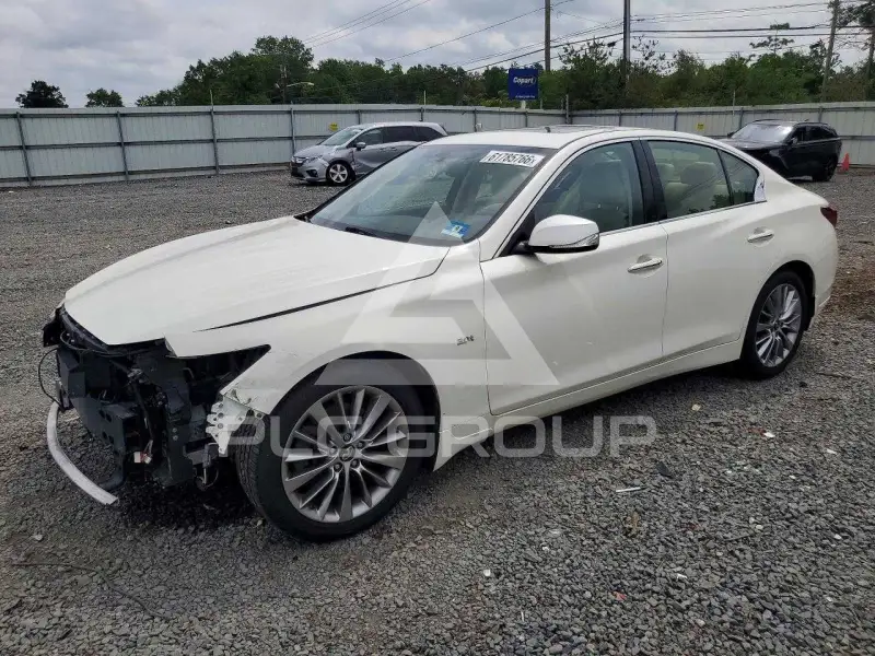 2020 Infinity Q50 фото