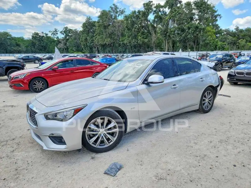 2020 Infinity Q50 фото