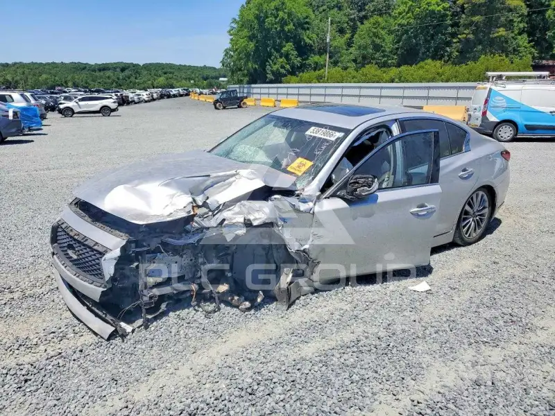 2020 Infinity Q50 фото