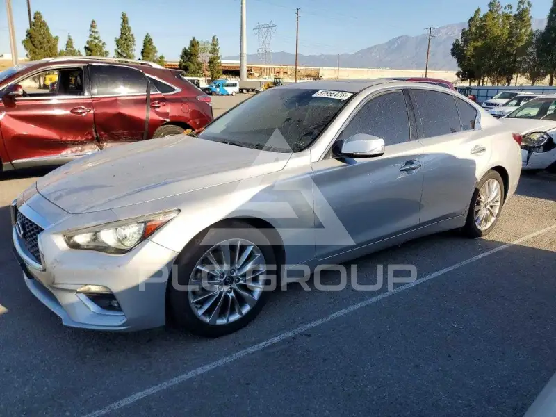 2020 Infinity Q50 photo