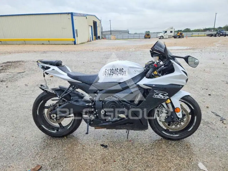 2020 Suzuki GSX-R750 фото