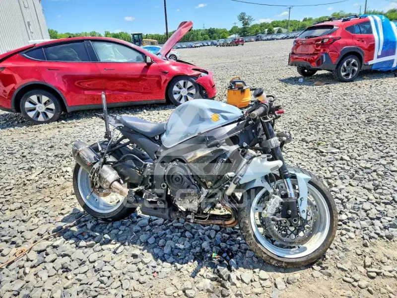 2020 Suzuki GSX фото